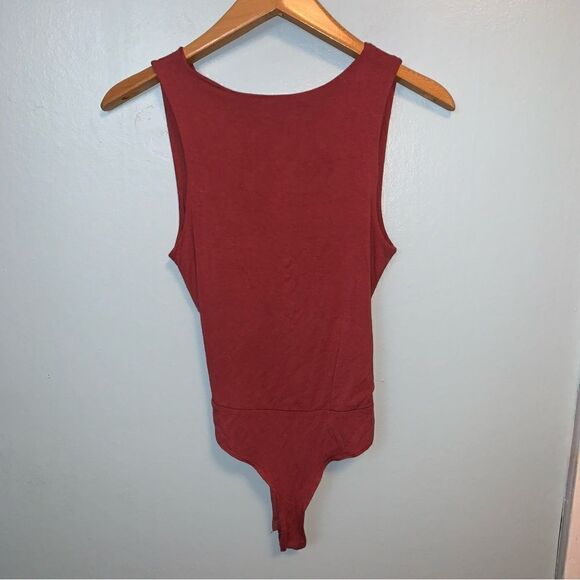 Lulu’s Bodysuit Size Small - Picture 3 of 3